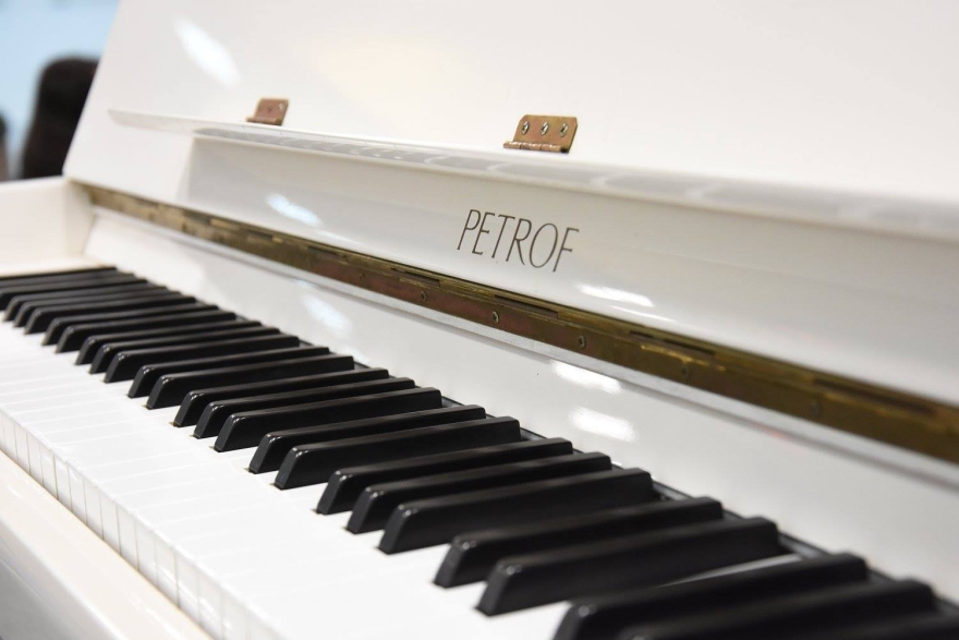 Odluka o izboru najpovoljnijeg ponuditelja za „Nabava glazbenih instrumenata&quot;